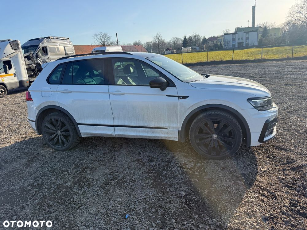 Volkswagen Tiguan 2.0 TDI SCR 4Motion (BlueMotion Techn.) DSG Highline - 4