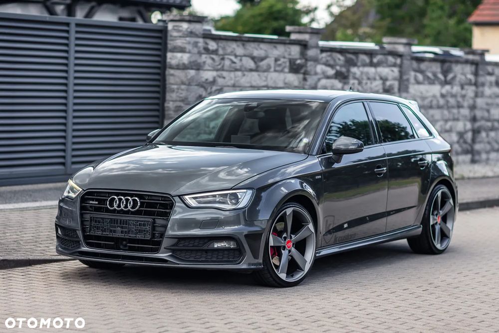 Audi A3 Sportback 2.0 TDI (clean diesel) quattro S tronic S line Sportpaket - 4