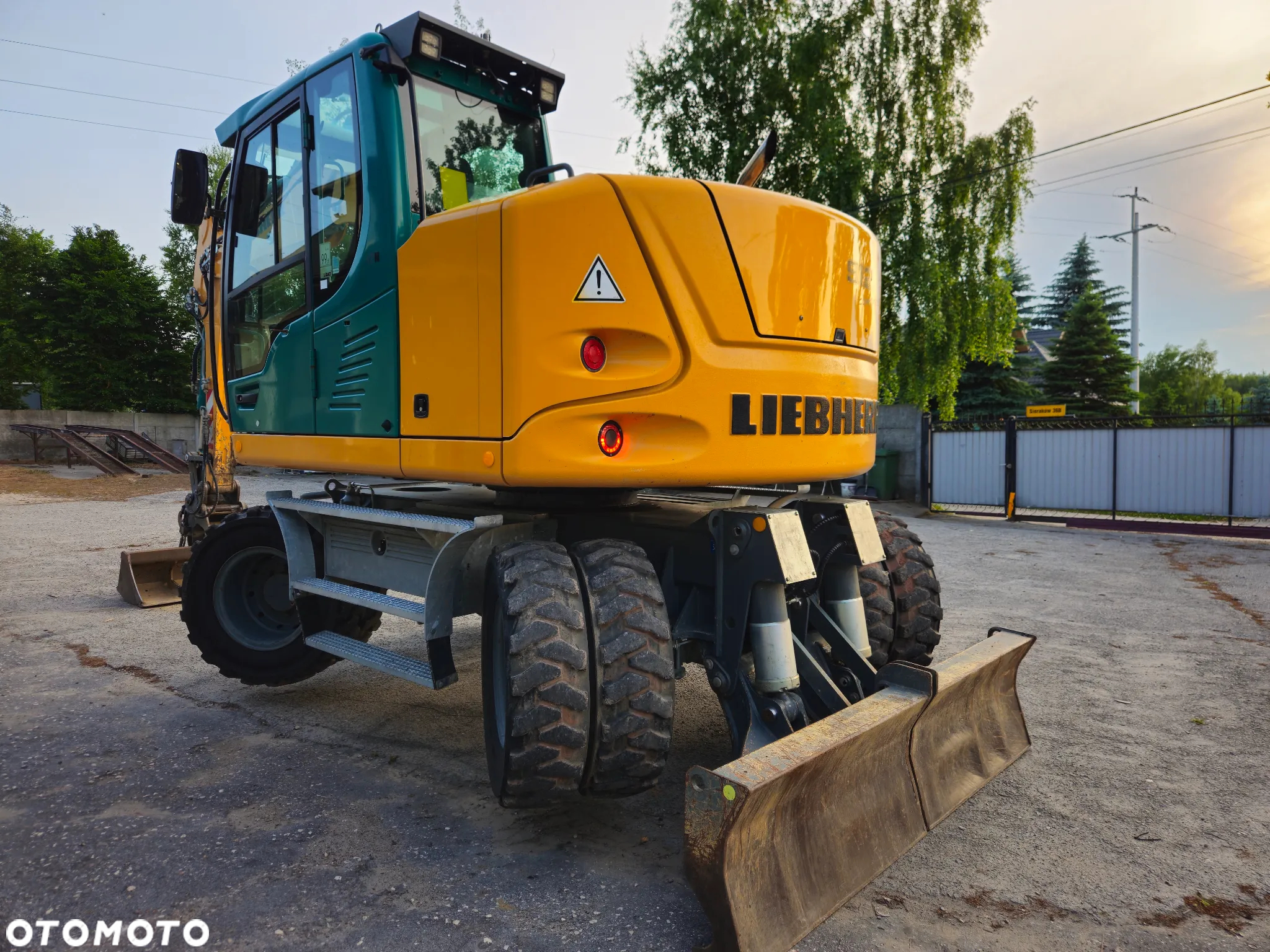 Liebherr 912 compact - 7