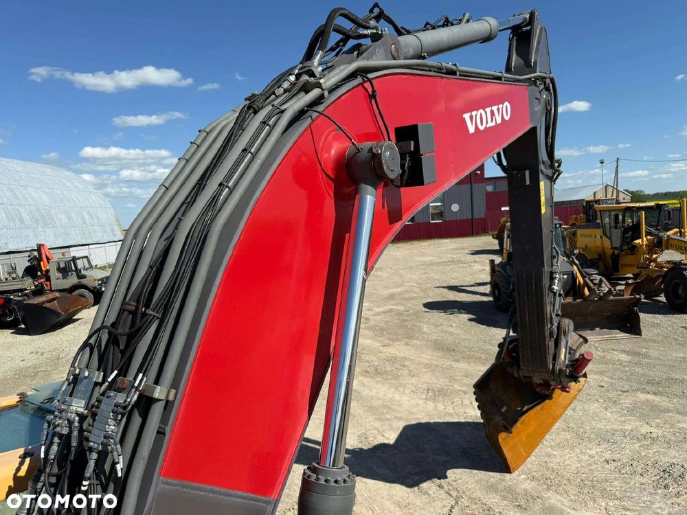 Volvo EC 250 DL - 18