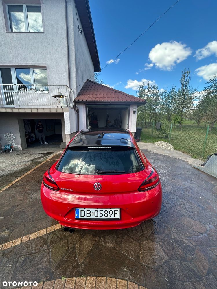 Volkswagen Scirocco ver-2-0-tsi-dsg - 4