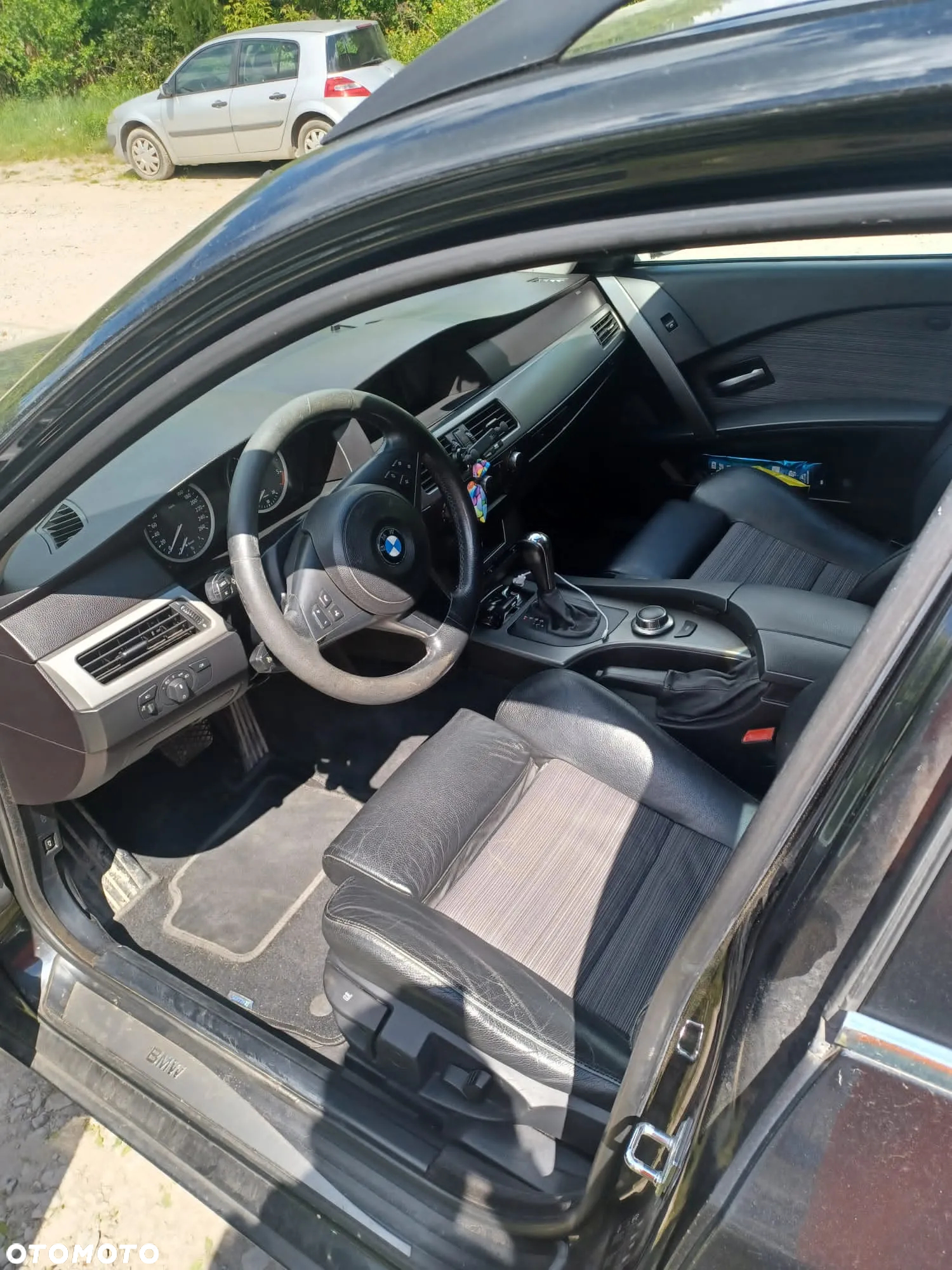 BMW Seria 5 520d Touring - 12
