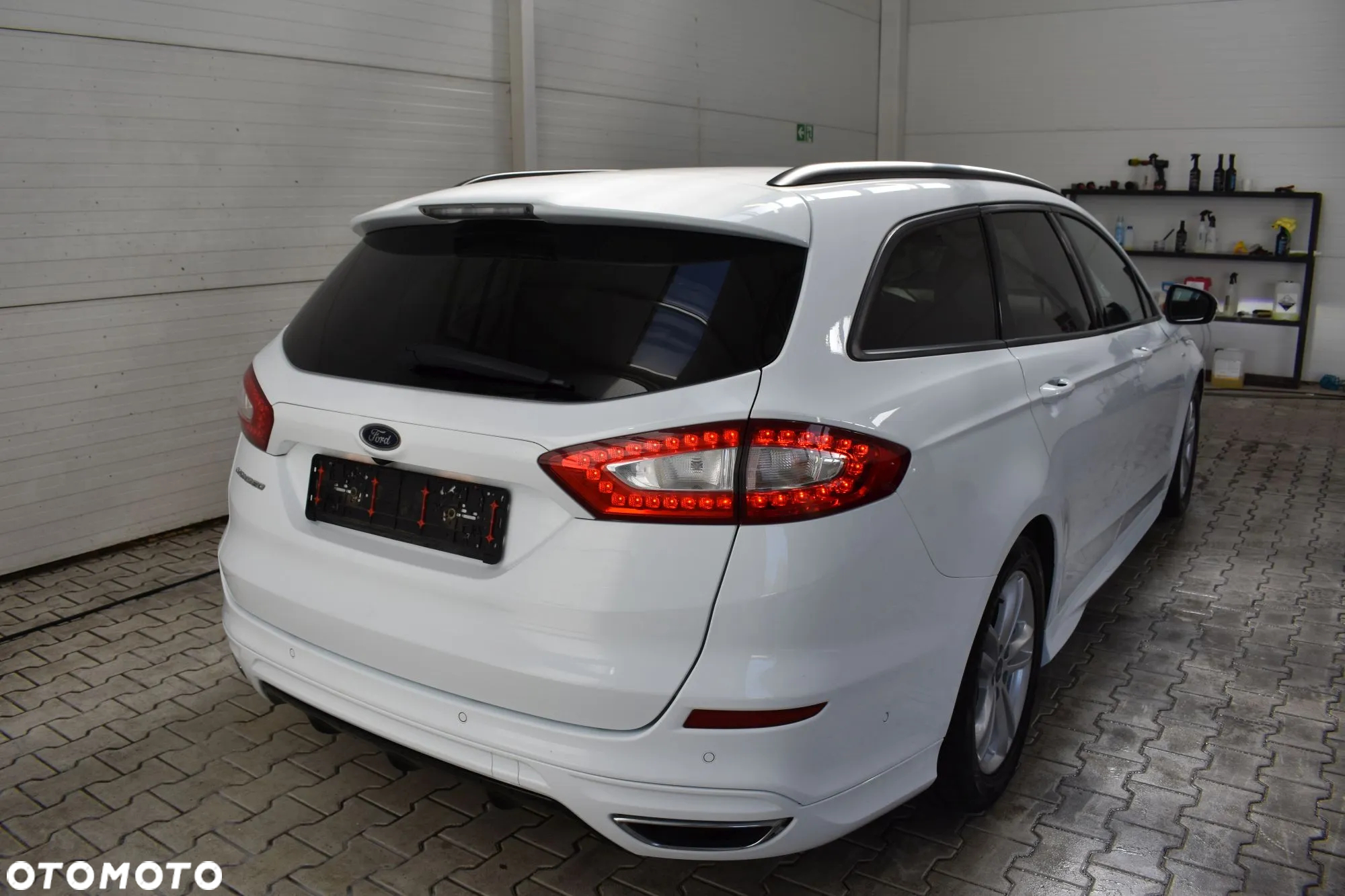 Ford Mondeo Turnier 2.0 TDCi Start-Stopp ST-Line - 10