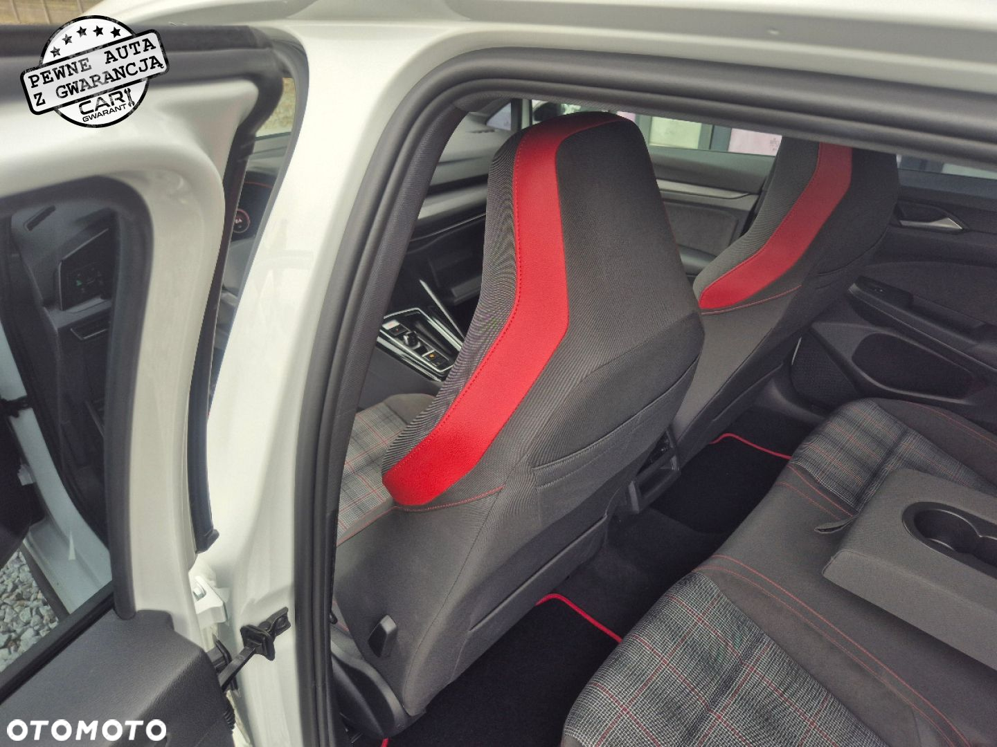 Volkswagen Golf - 20