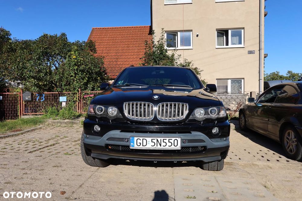 BMW X5 4.4i - 3