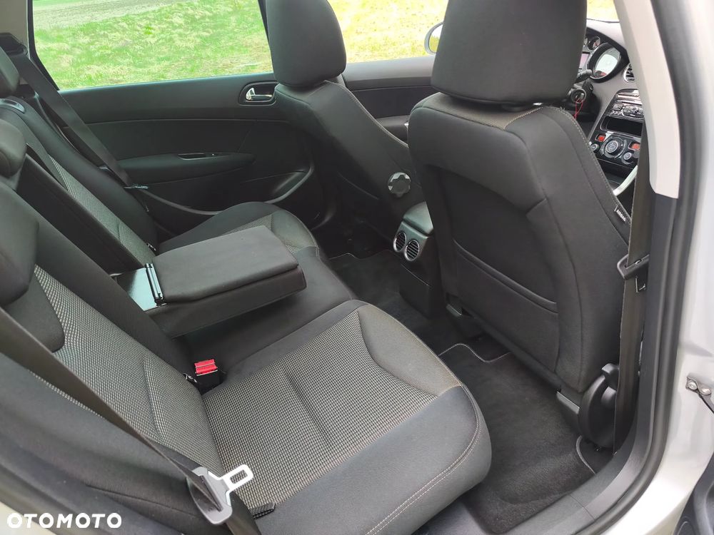Peugeot 308 BlueHDi 120 Stop & Start Business-Line - 23