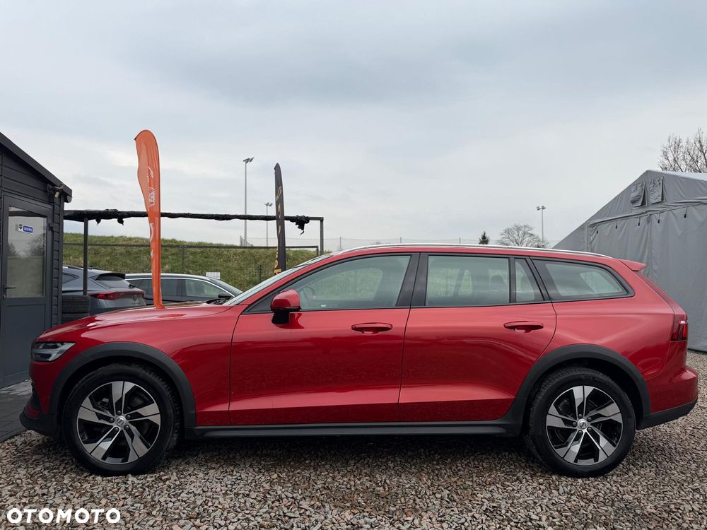 Volvo V60 Cross Country B4 D AWD Plus - 10