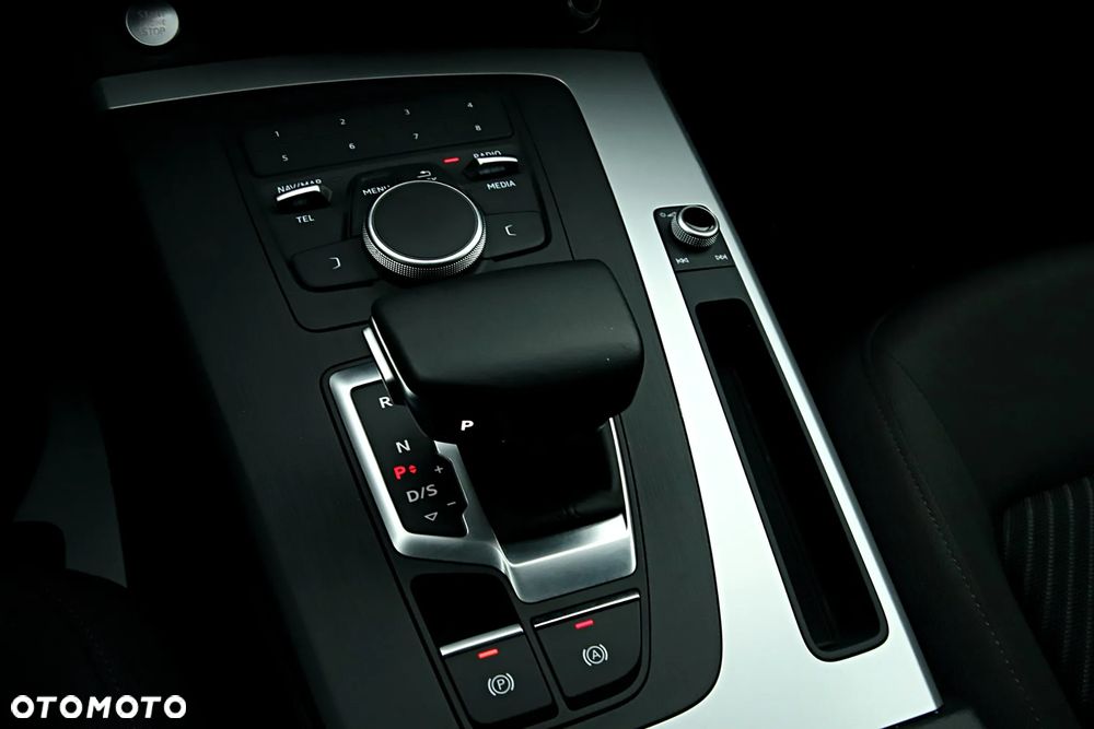 Audi Q5 35 TDI mHEV Advanced S tronic - 25