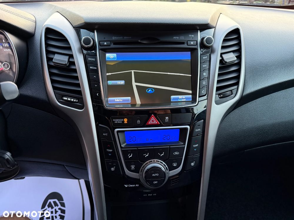 Hyundai i30 - 34