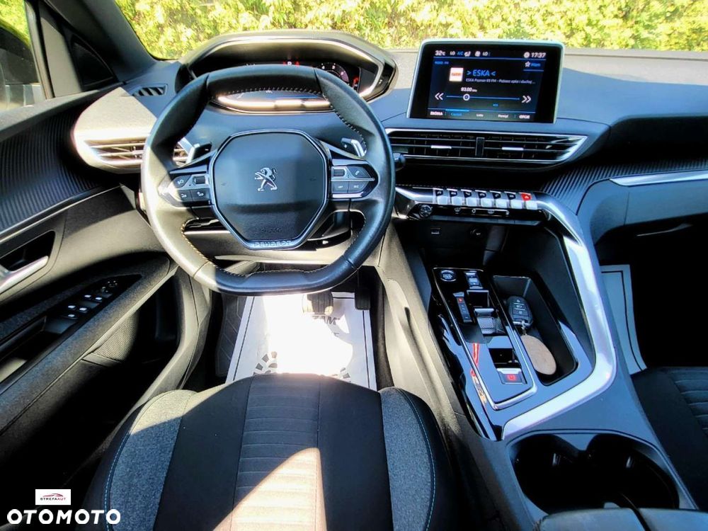 Peugeot 3008 - 24