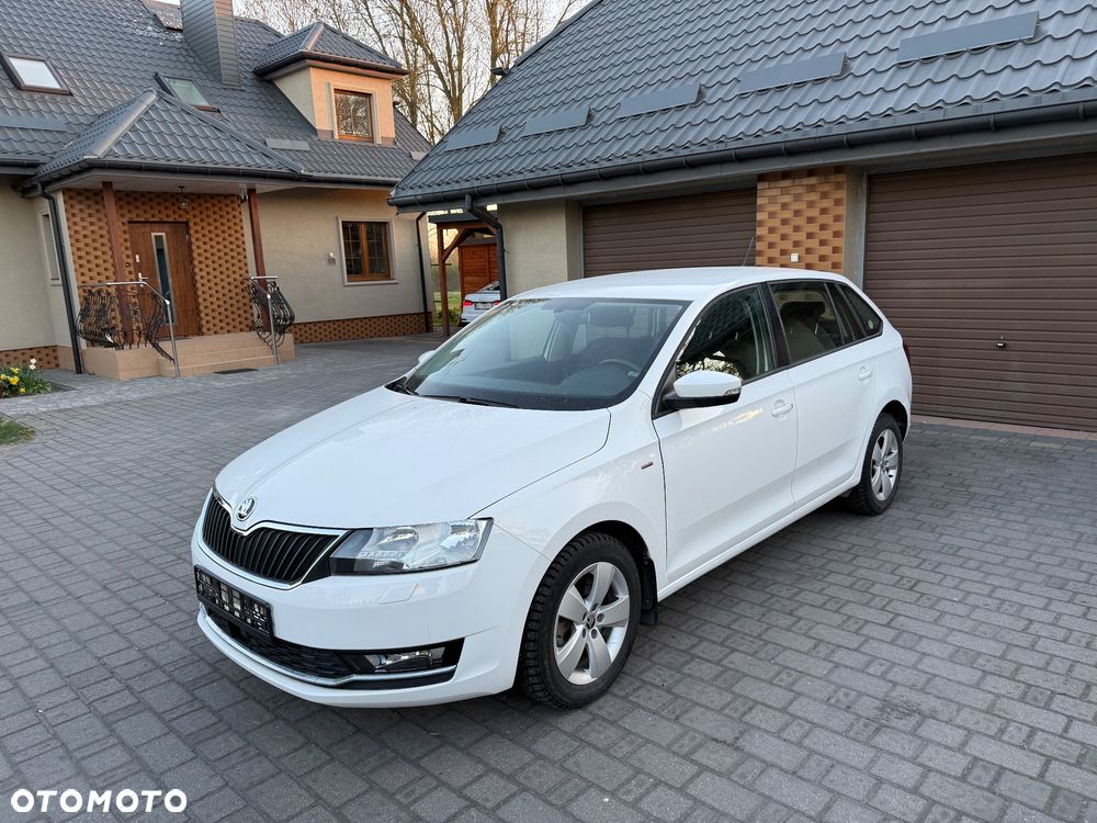 Skoda RAPID 1.0 TSI Cool Edition R&G - 2