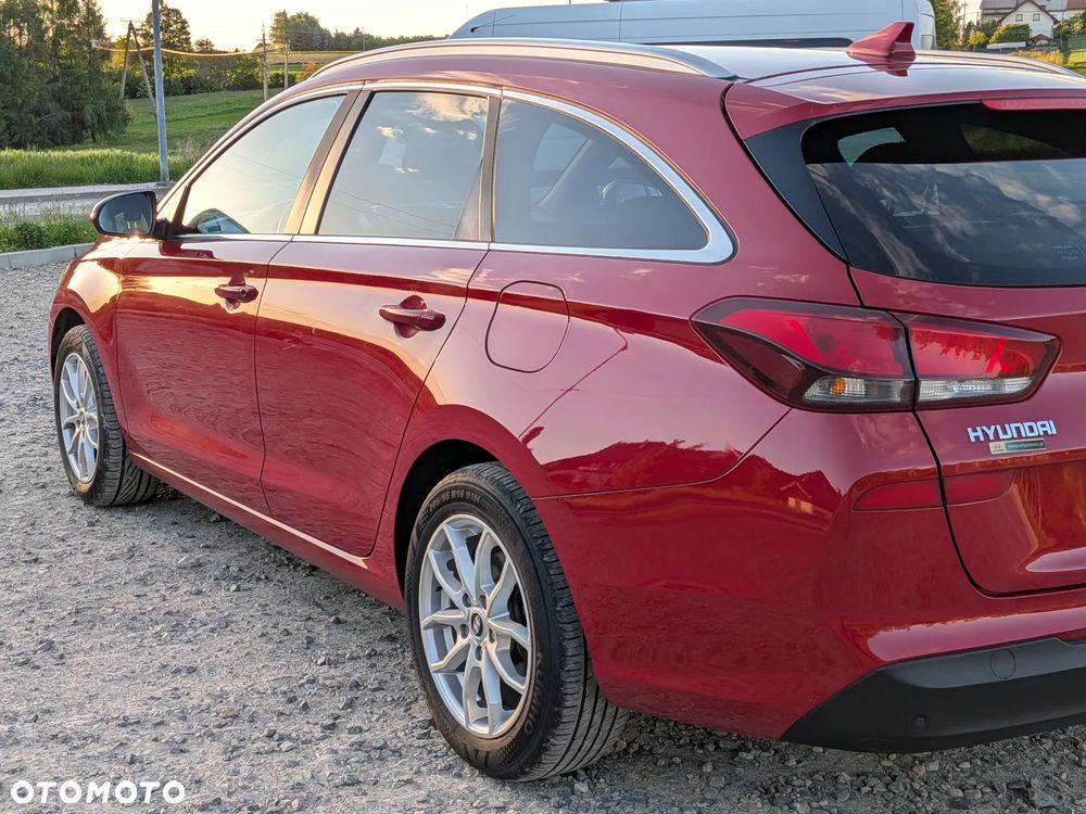 Hyundai i30 1.4 T-GDI Premiere Style - 11