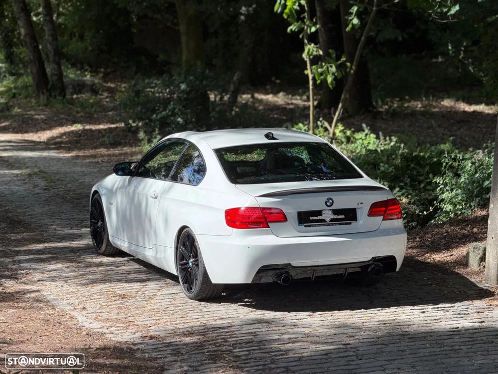 BMW 320 d Coupe - 48