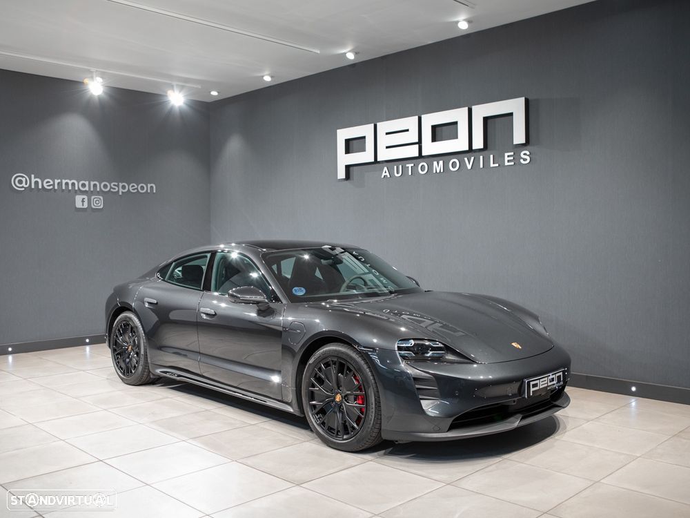 Porsche Taycan GTS - 20