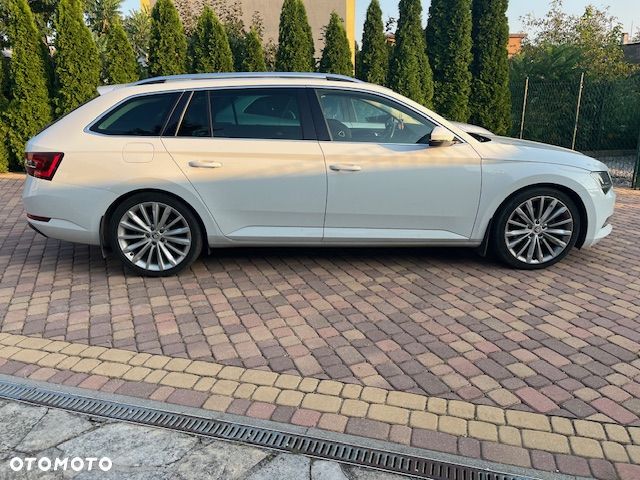 Skoda Superb 1.8 TSI L&K DSG - 3