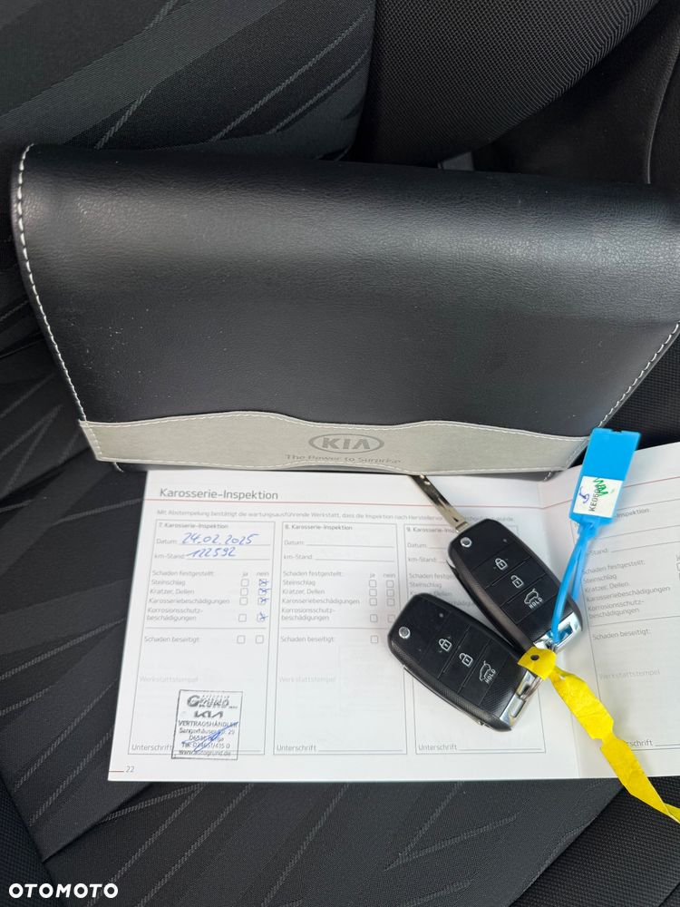 Kia Ceed 1.4 CVVT Dream-Team Edition - 15