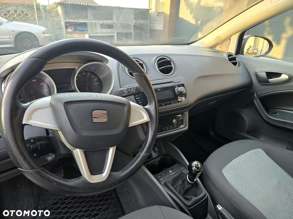 Seat Ibiza SC 1.6 16V Sport - 19