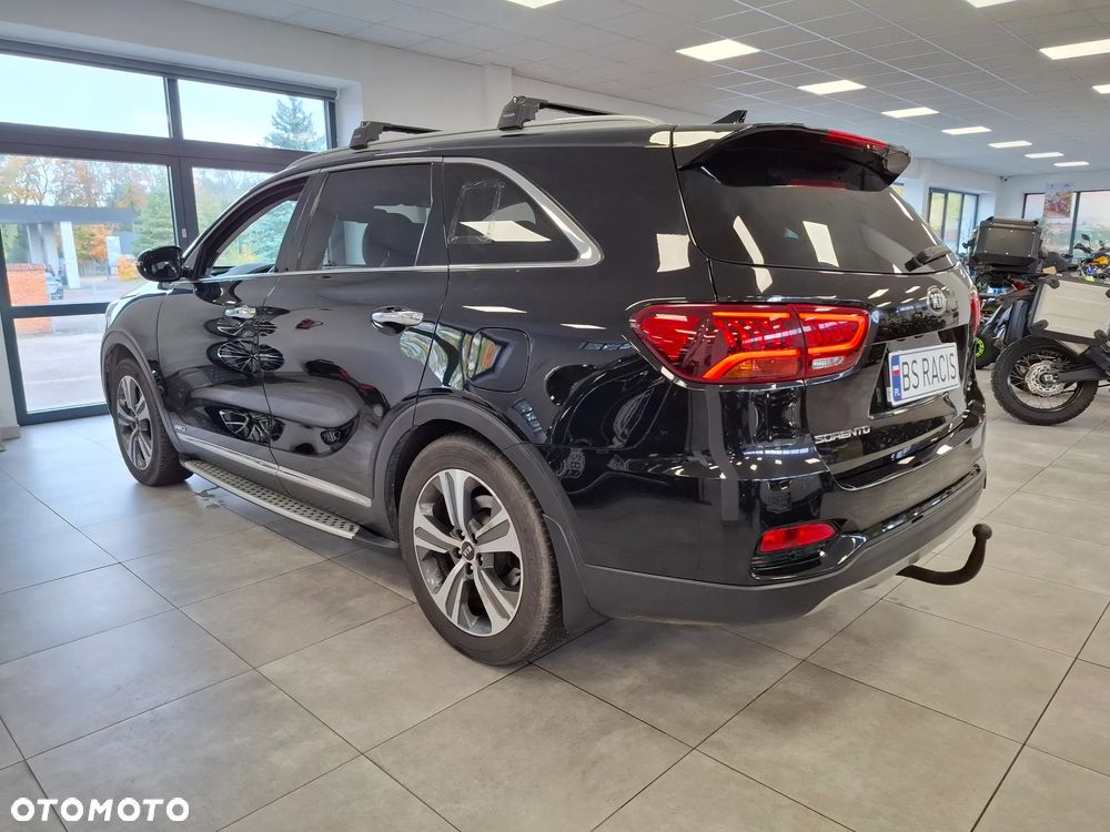 Kia Sorento 2.0 CRDI GT Line - 27