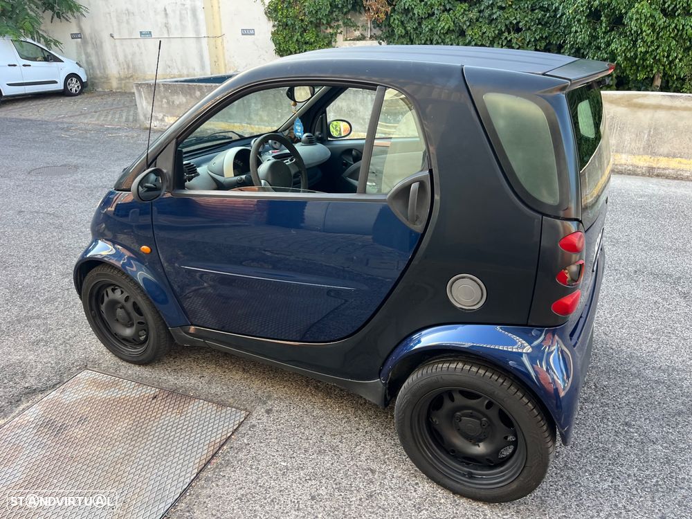 Smart ForTwo Coupé softtouch pure cdi - 21