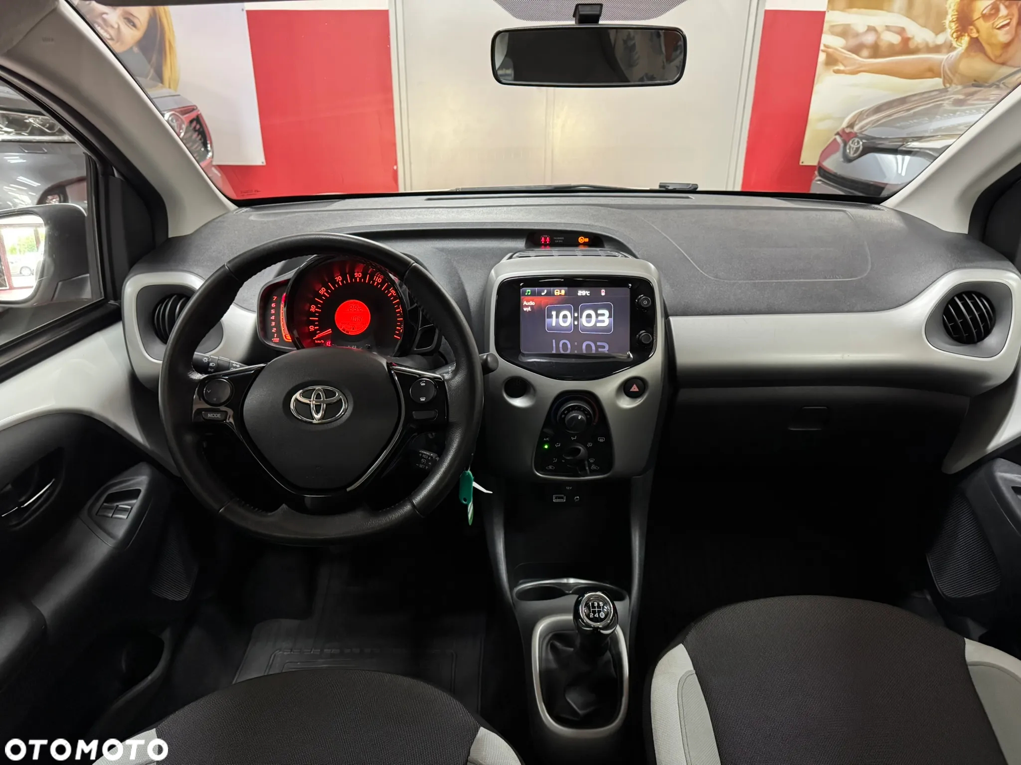 Toyota Aygo - 16