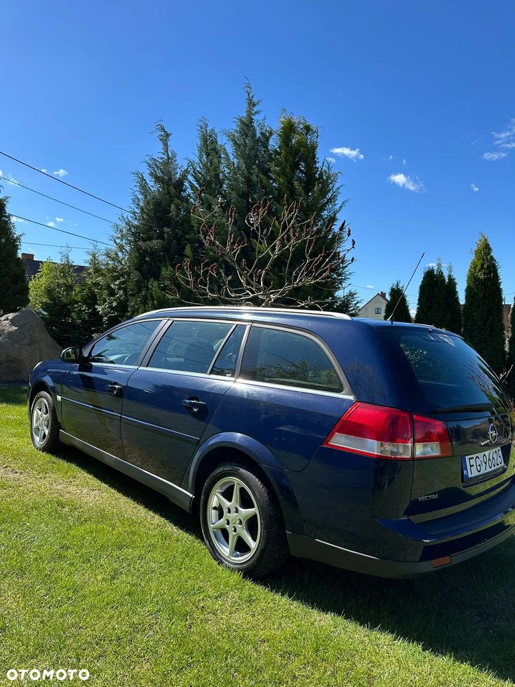 Opel Vectra 1.9 CDTI Cosmo - 4