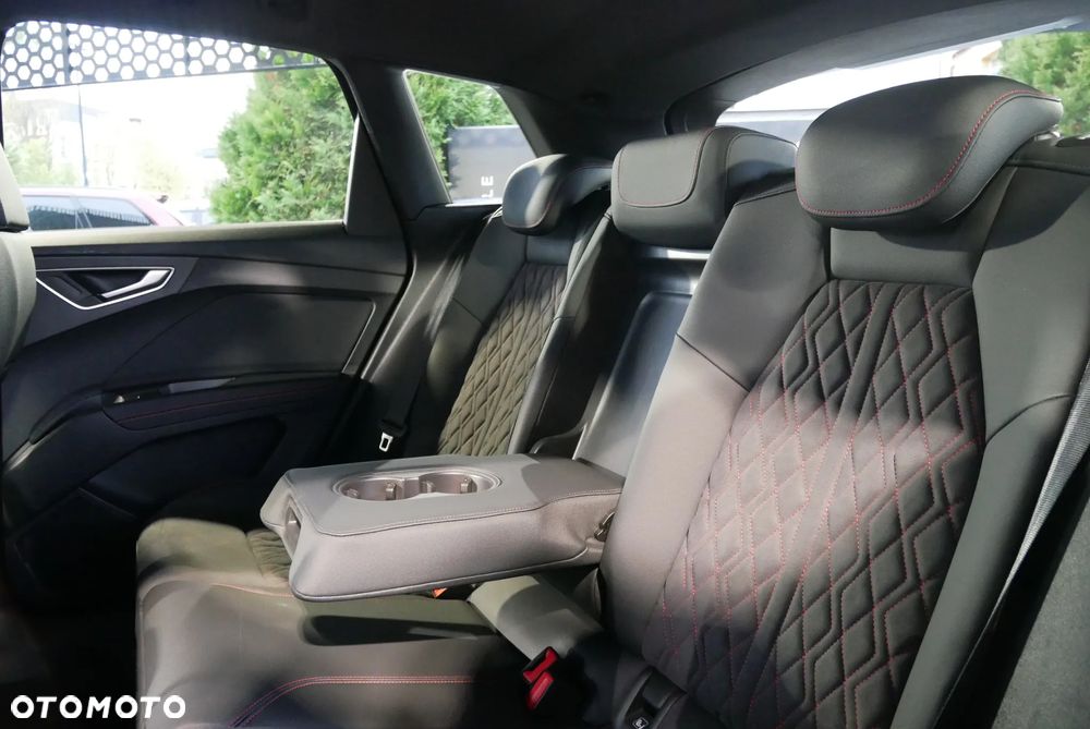 Audi Q4 e-tron 45 - 14