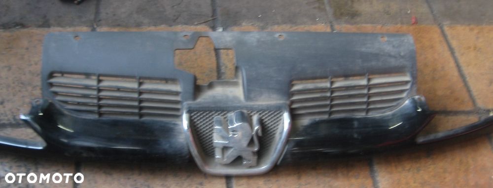 atrapa gril PEUGEOT 206 - 8