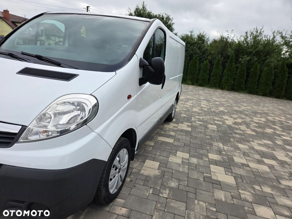 Opel VIVARO - 19