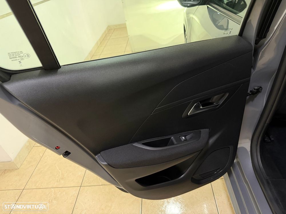 Peugeot 208 1.2 PureTech Active - 38