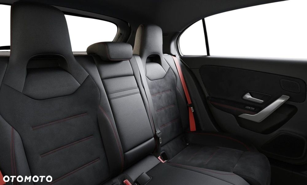 Mercedes-Benz Klasa A 35 AMG 4-Matic 8G-DCT - 11