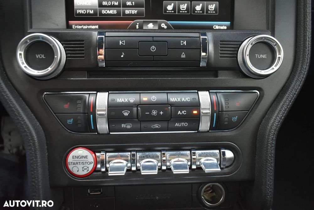 Ford Mustang 2.3 EcoBoost - 19
