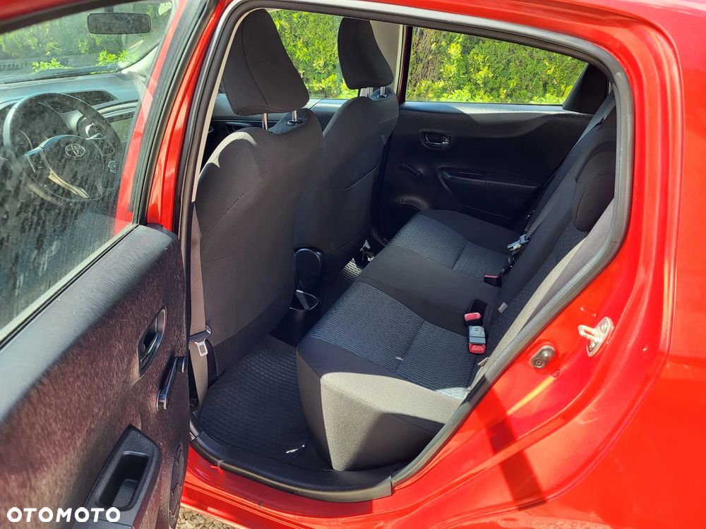 Toyota Yaris 1.33 Premium - 15