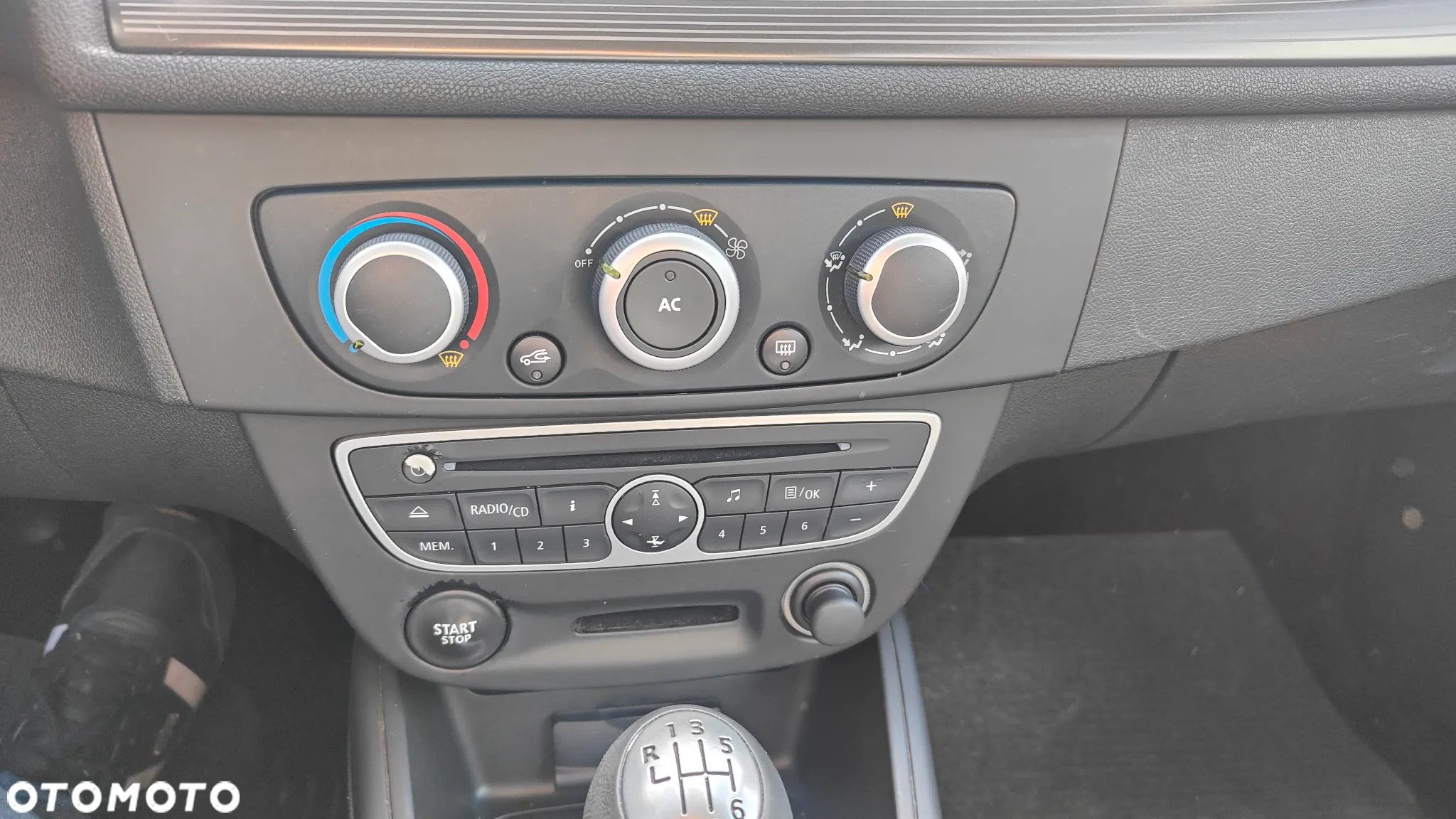 Renault Megane 1.6 16V 110 Authentique - 11