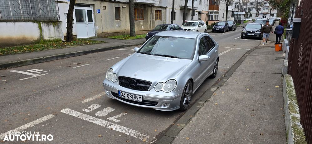 Mercedes-Benz C 200 CDI Automatik Avantgarde DPF Sport Edition - 9