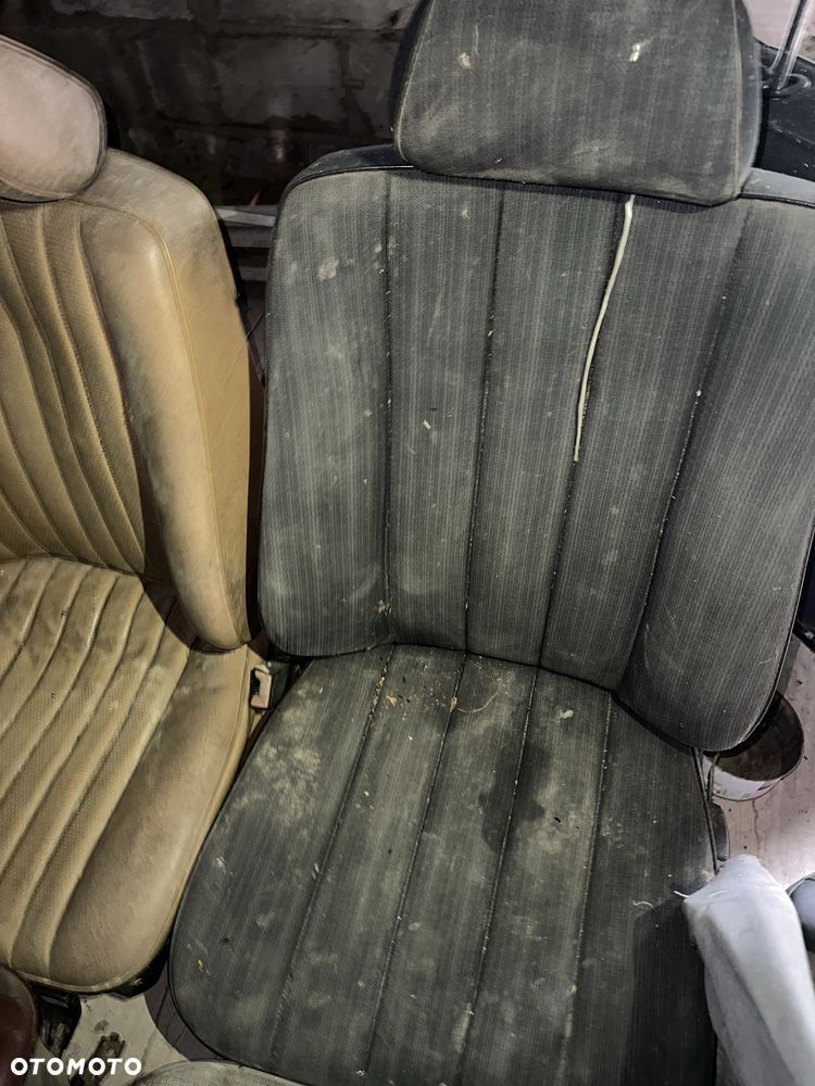 Fotel mercedes w124 pierwsza seria czarny wąska listwa - 3