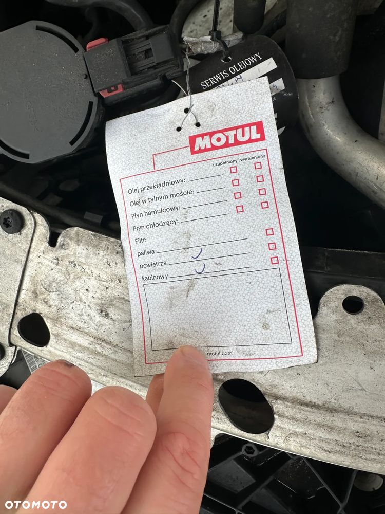 Mercedes-Benz Klasa C 180 7G-TRONIC - 24