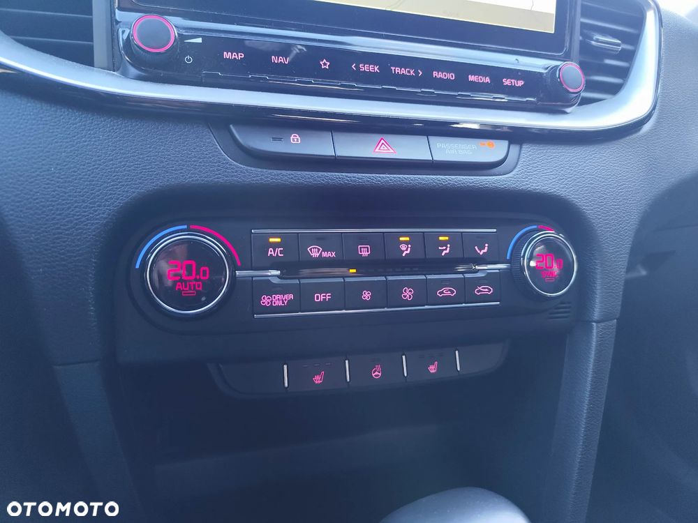 Kia Ceed 1.6 GDI PHEV XL DCT - 15
