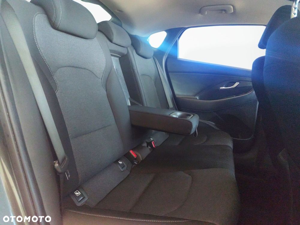 Hyundai i30 - 18