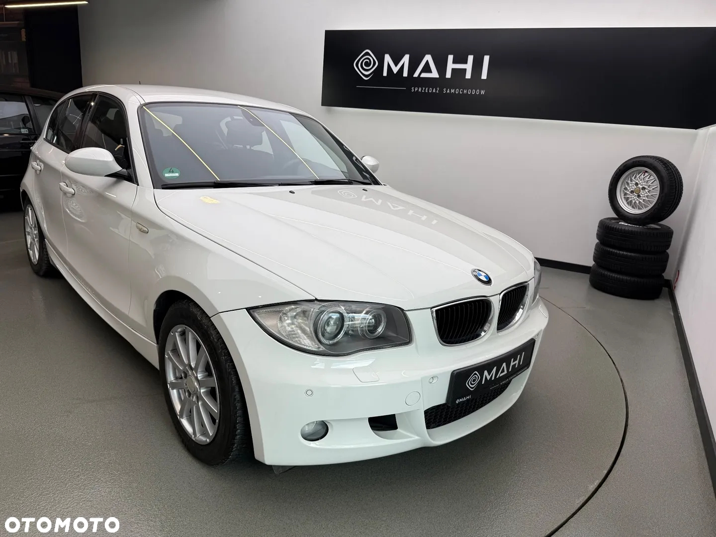 BMW Seria 1 118d DPF Edition Sport - 2