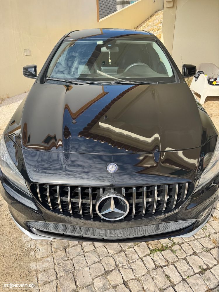 Mercedes-Benz CLA 180 d Shooting Brake Urban - 1