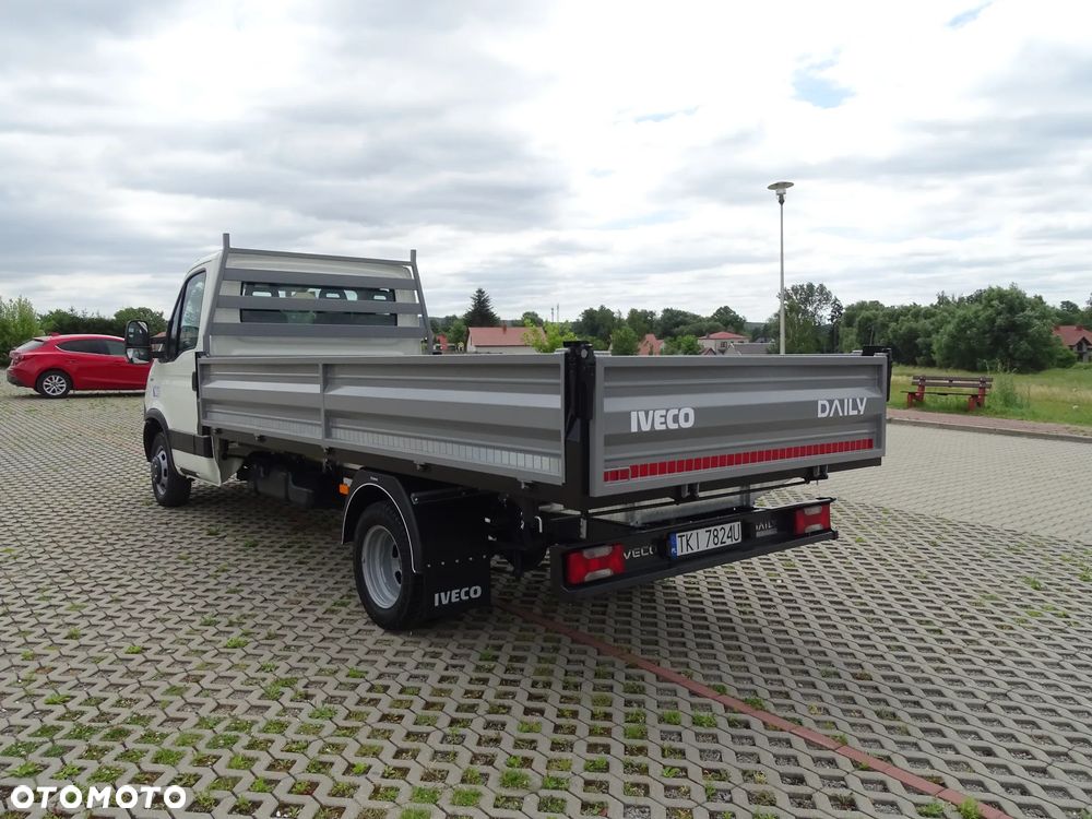 Iveco DAILY - 8
