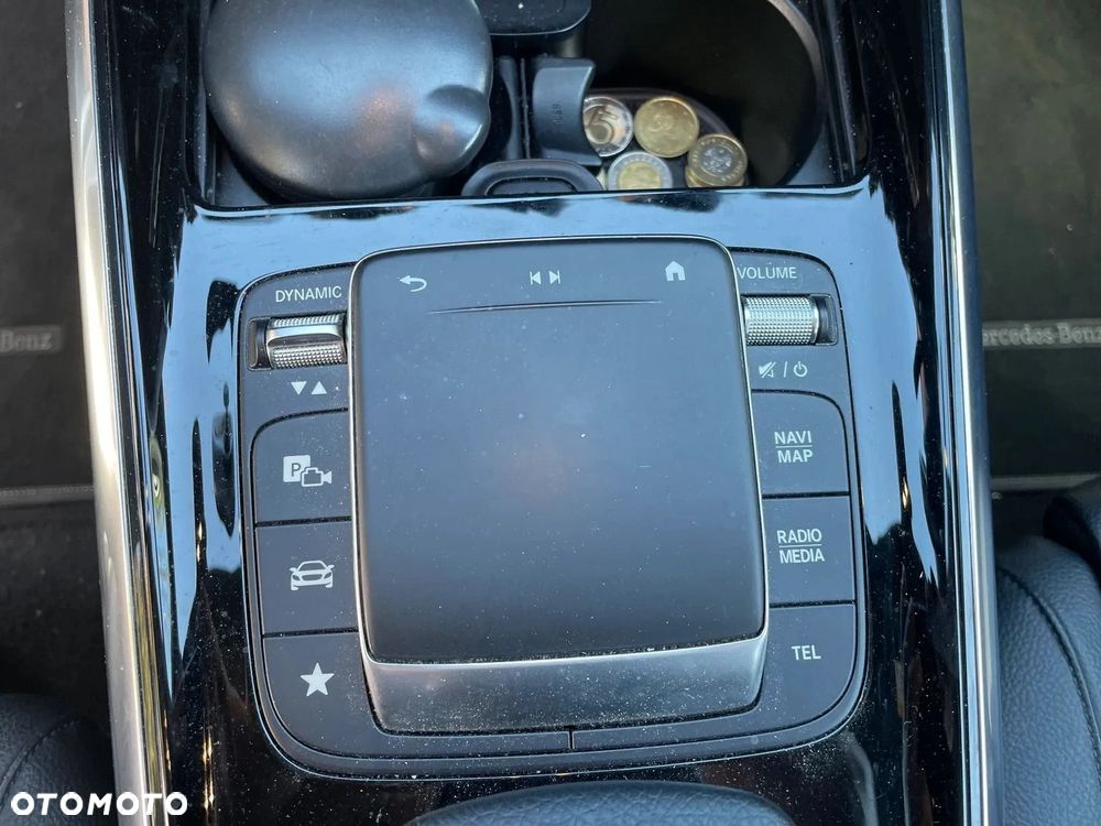 Mercedes-Benz GLA 250 4-Matic AMG Line - 21