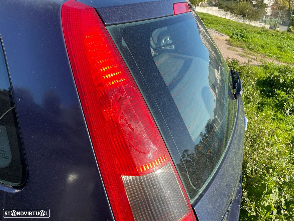 Ford Fiesta 1.25 Techno - 9