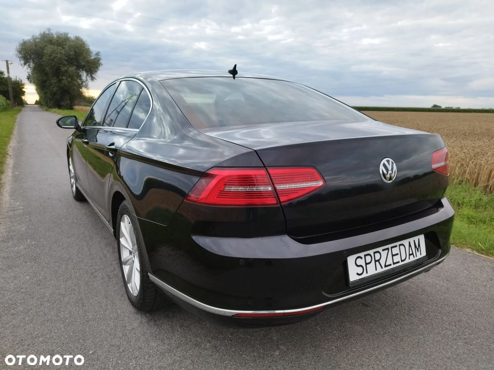 Volkswagen Passat 2.0 TDI (BlueMotion Technology) Highline - 4