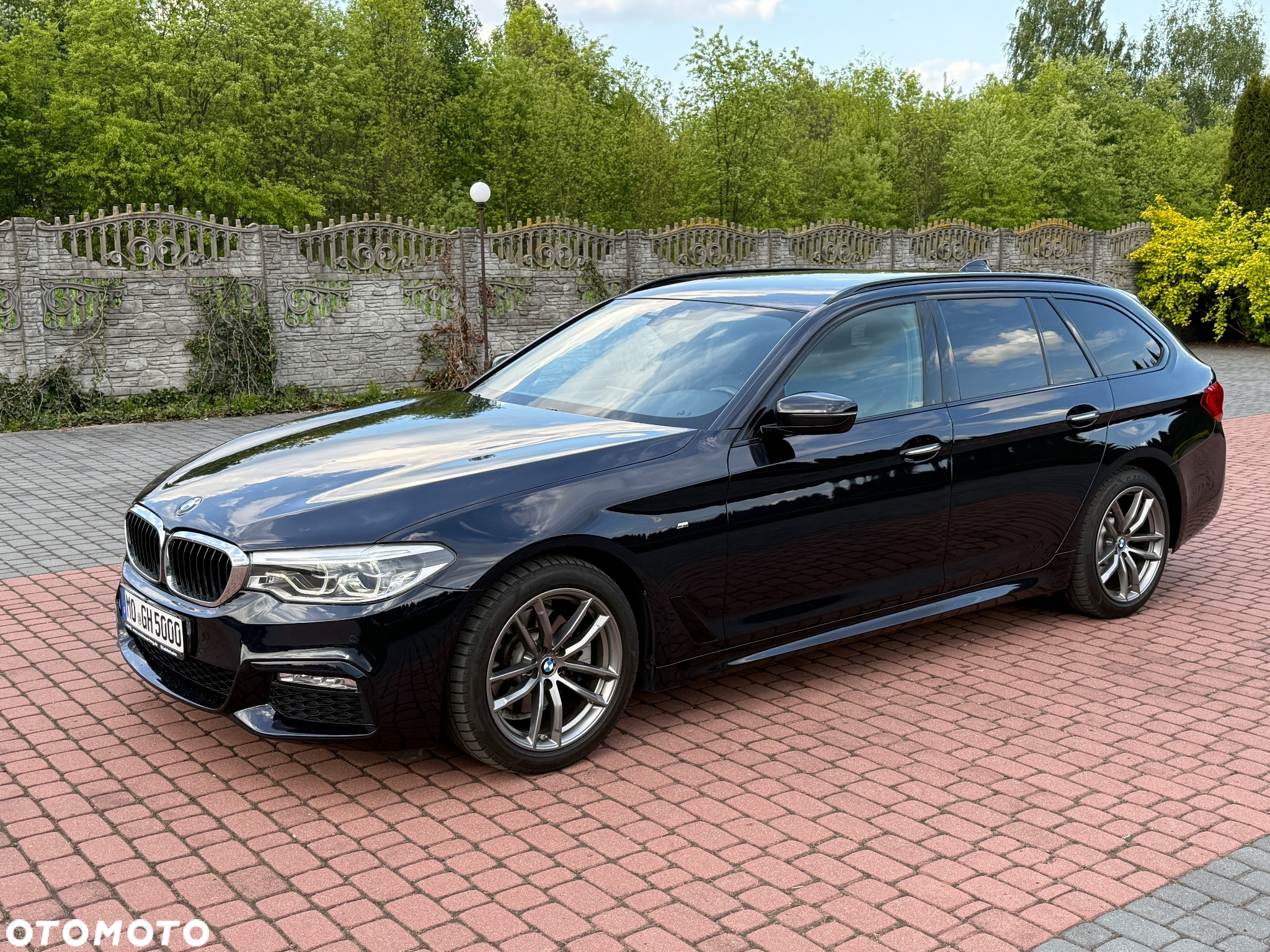BMW Seria 5 520d Touring M Sport Edition - 6