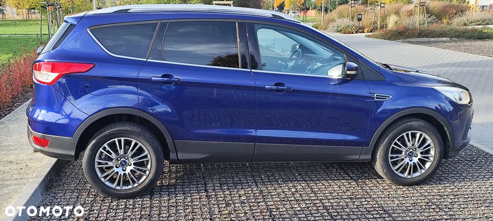 Ford Kuga 1.6 EcoBoost 2x4 Titanium - 8