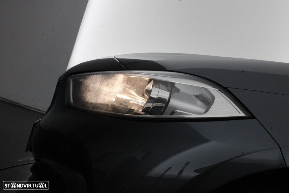 BMW 116 d Corporate Edition Auto - 36