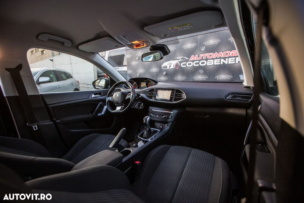 Peugeot 308 - 18