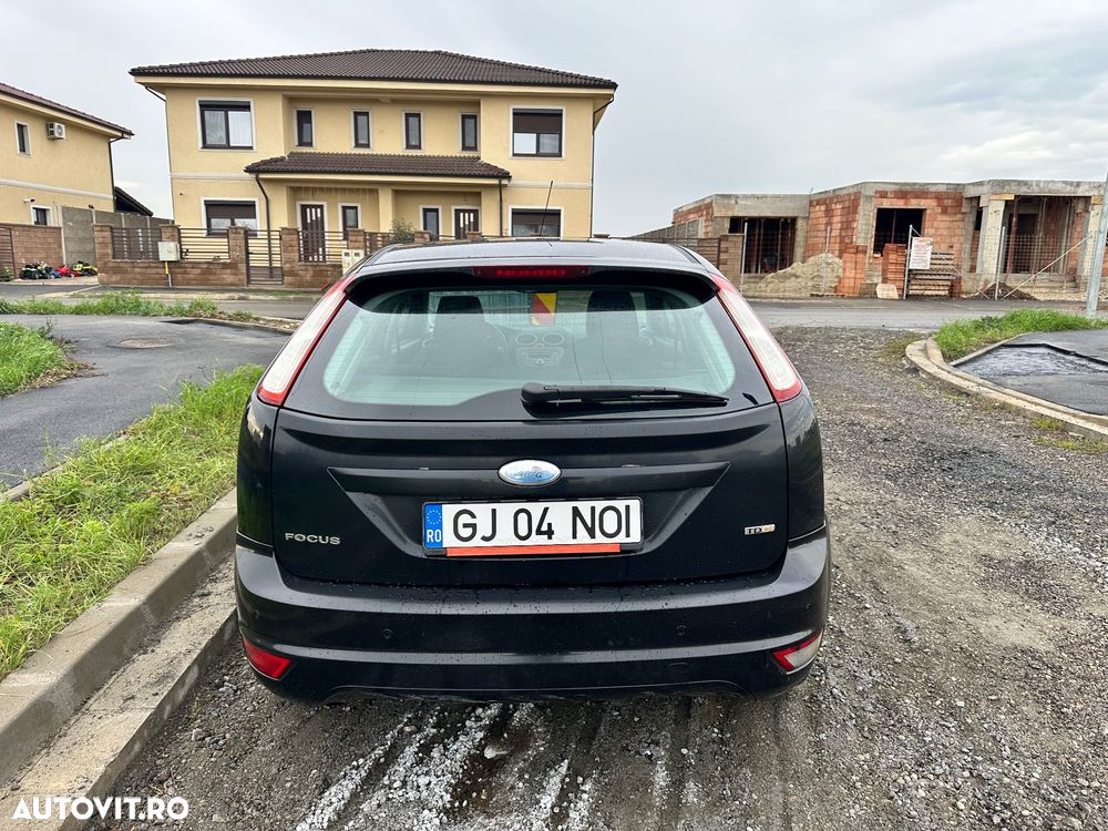 Ford Focus 1.8 TDCI Ghia - 3