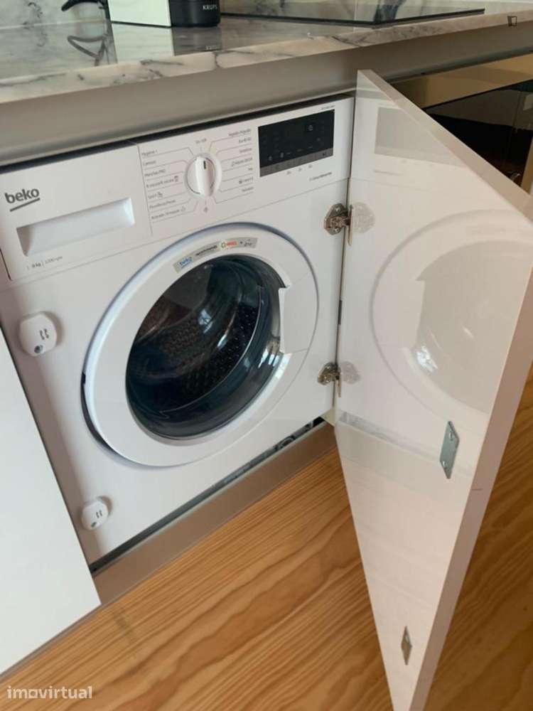 Apartamento com 1 quartos - localizado em Santo Ildefonso Porto - Grande imagem: 3/16